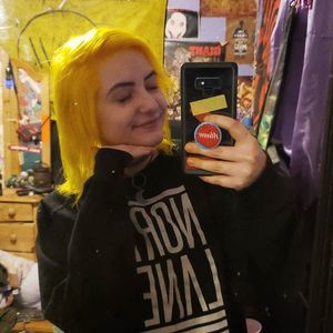 Meet your Posher, Alysha